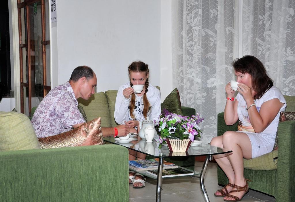 Kanda Holiday Bungalow แคนดี้ ภายนอก รูปภาพ