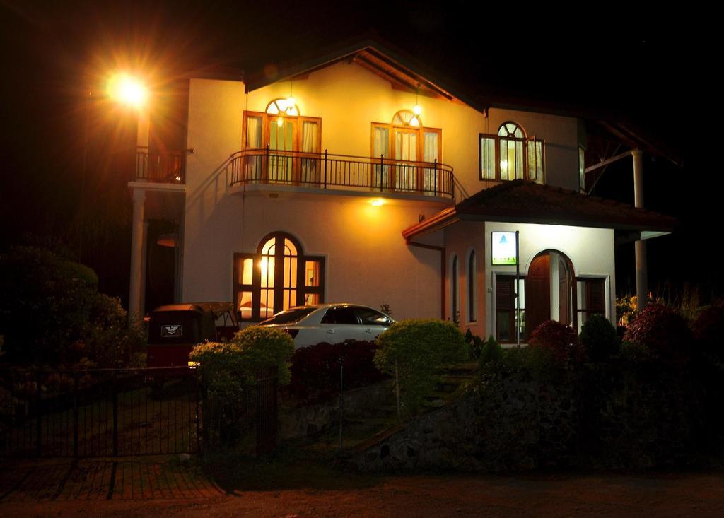 Kanda Holiday Bungalow แคนดี้ ภายนอก รูปภาพ